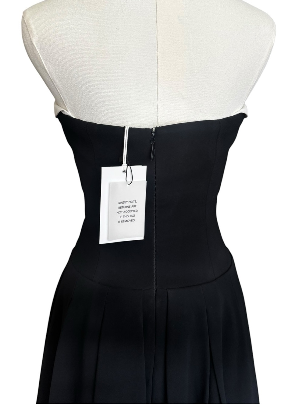 NWT Helsa The Finale Midi Dress with Lace & Poplin - Black/ White Small - Picture 10 of 15